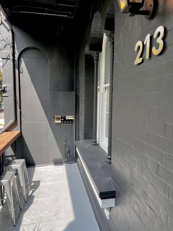 Paul'S Boutique Apartment Сидни Екстериор снимка